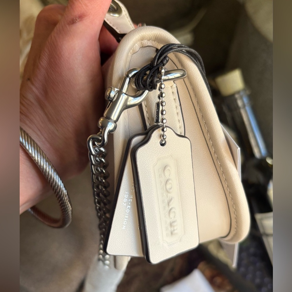 SOLD⛔️Authentic COACH 1941 Signature jacquard/Glovetanned turnlock zip  Crosby - Picture 16 of 16